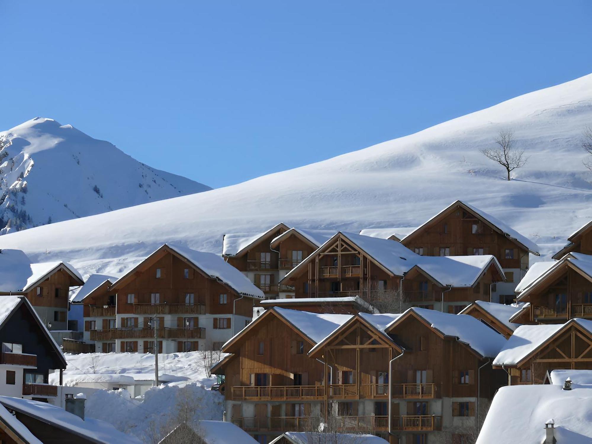 Appart - Chalet Du Hameau Des Aiguilles Альбье-Монрон Экстерьер фото